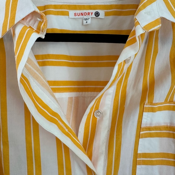 Anthropologie Sundry Matching Set (short and shorts) - Picture 5 of 6